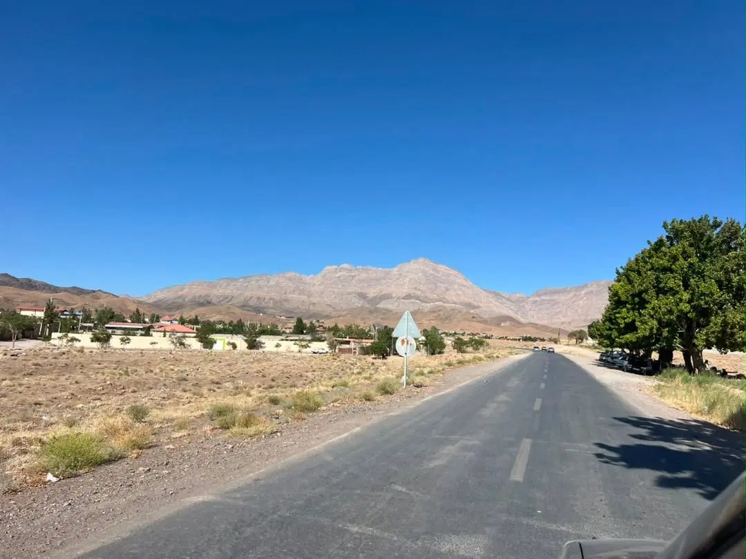 ۱۰قطعه زمین ویلاباغ چسبیده به کرمان،شهرک،دیوار،سند
