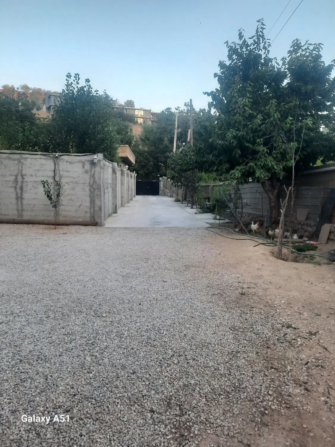 اجاره واحد ۲۰۰ متری سه خواب.