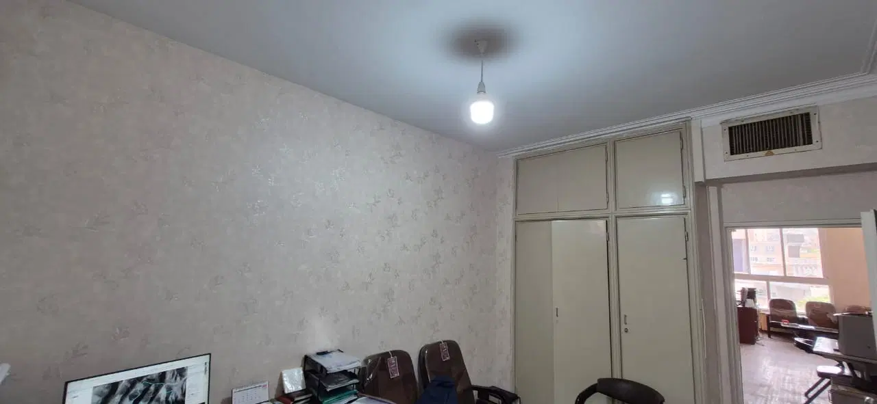 ۱۳۰متر دفترکار فکوری ۷تیر میدان۸۰۰ دوخواب تخلیه ط۱