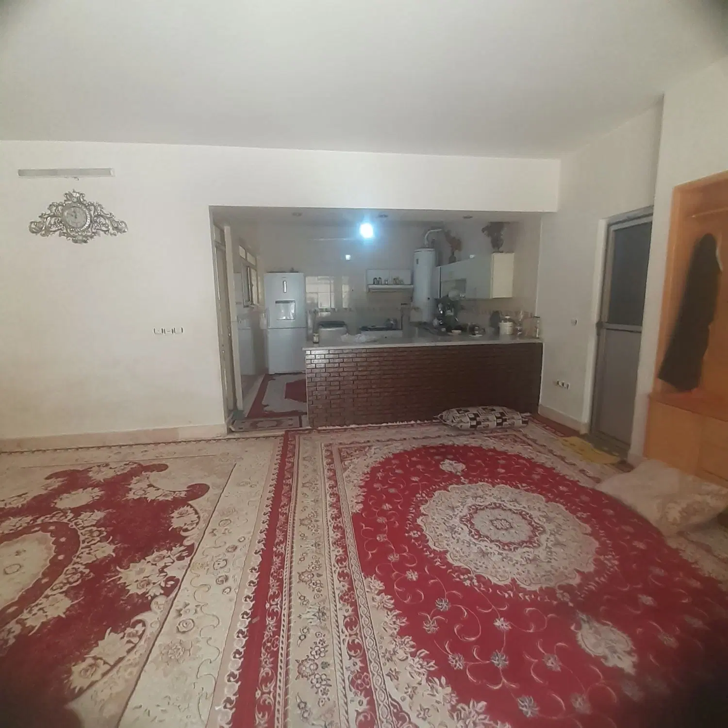 یک دستگاه منزل  ۲ طبقه  طبقه دوم ۲ واحد مجزا وکامل