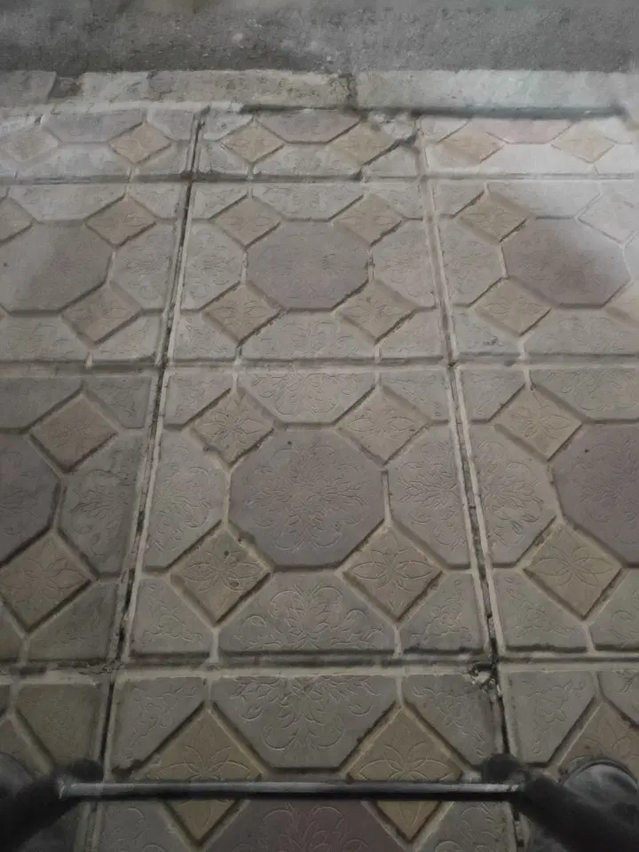 مغازه فردوسی. داخل پاساژ