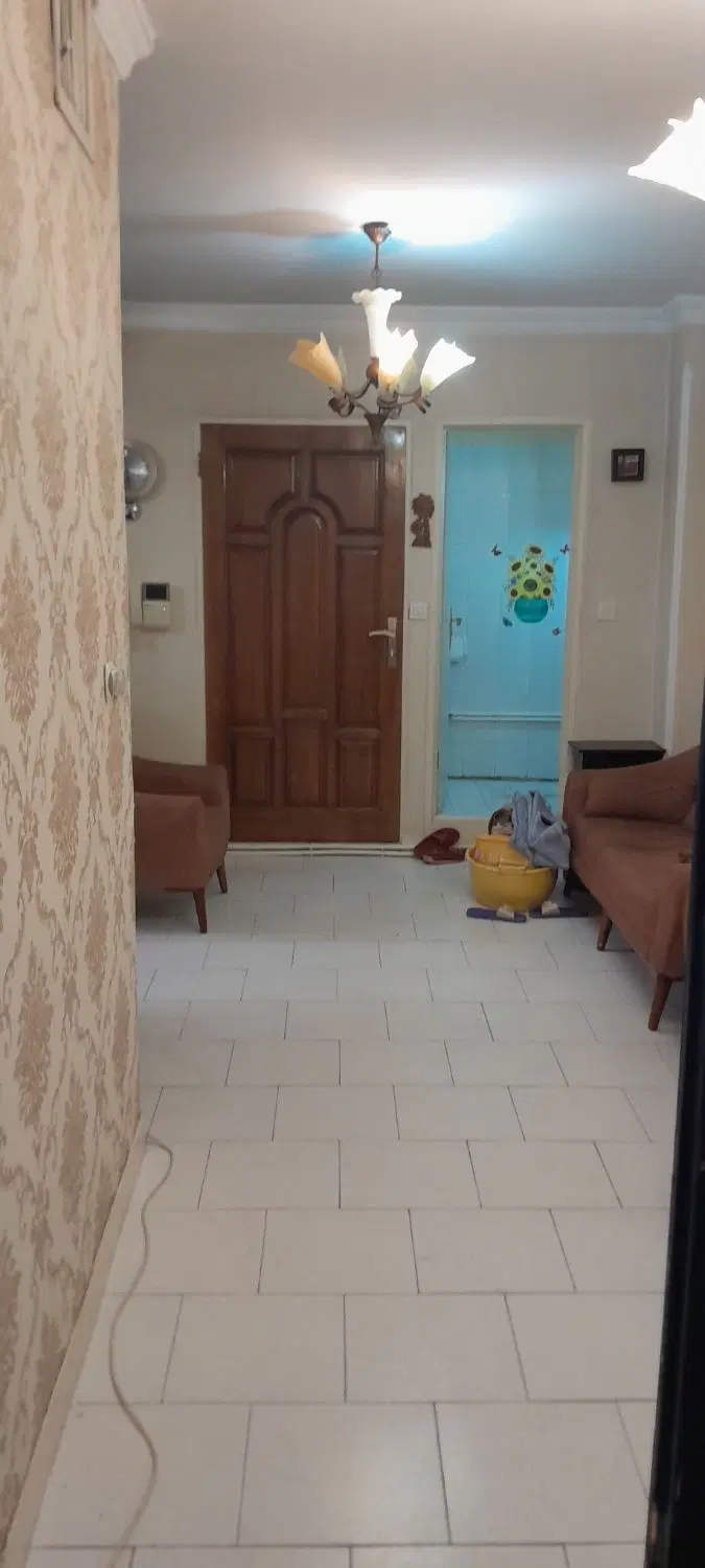 44  متر ( رودکی قنبزاده. کوچه وثوق)