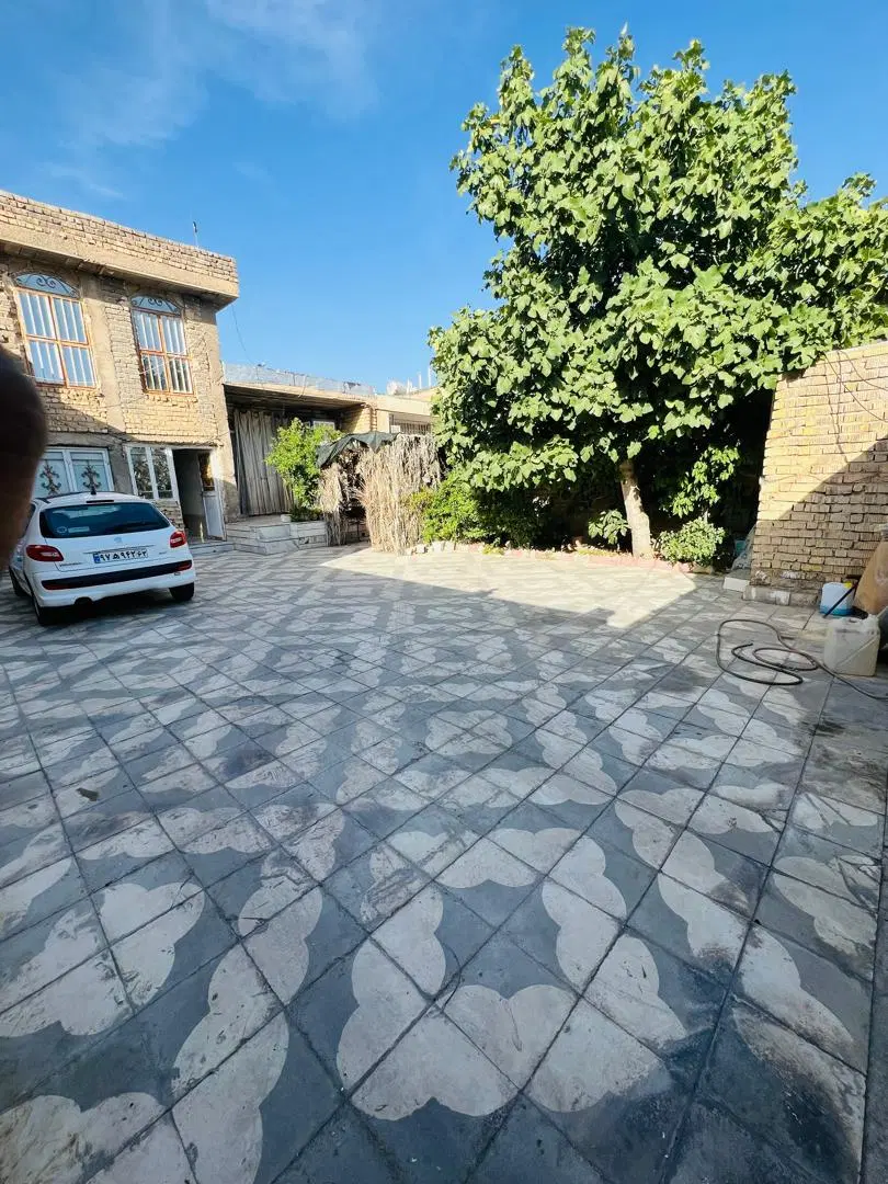خانه ویلایی بزرگ ۲۷۳ متری زیر قیمت