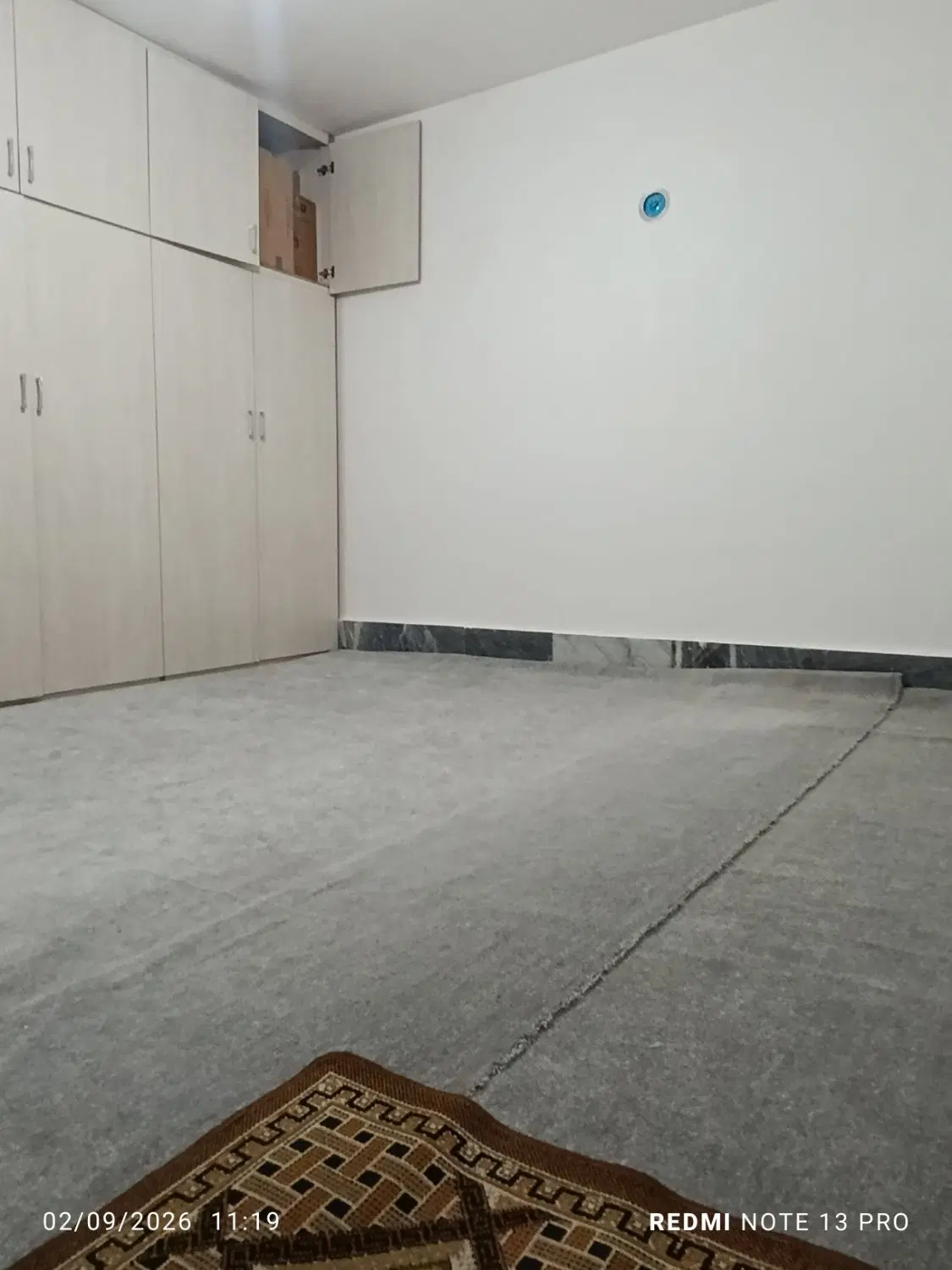 اجاره خونه  ویلای قلعه سنگی  هم کف  ماشین رو