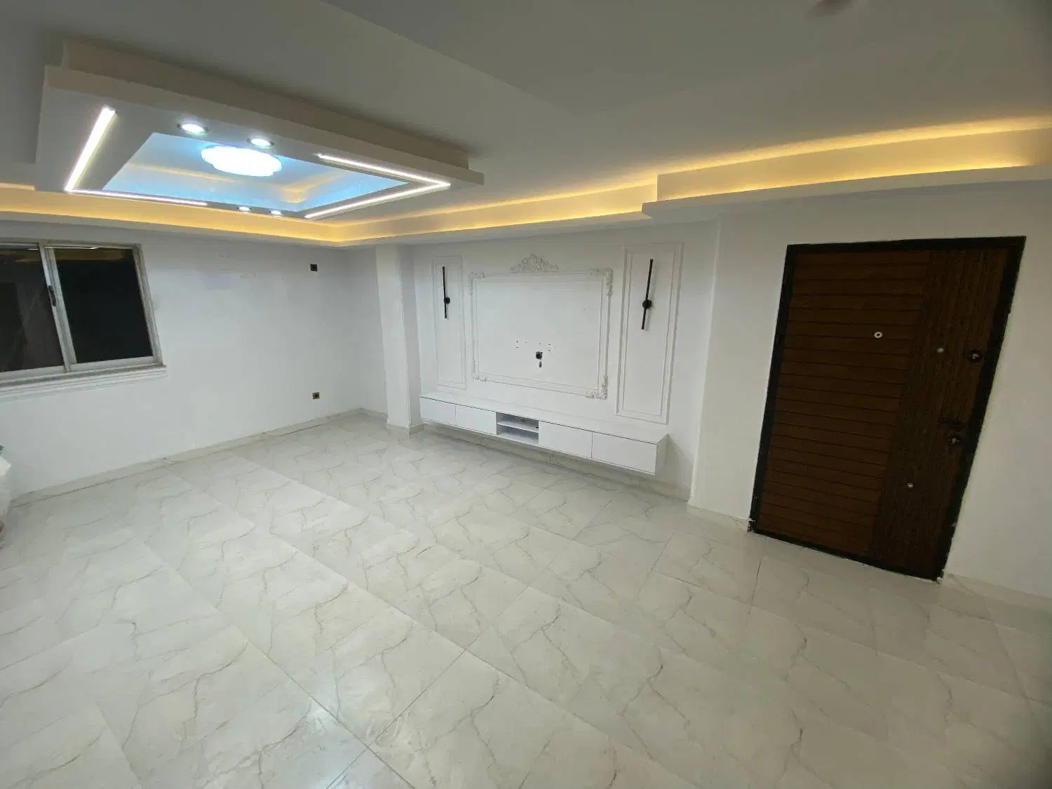 فروش آپارتمان 86 متری ۲ خواب در شهدا
