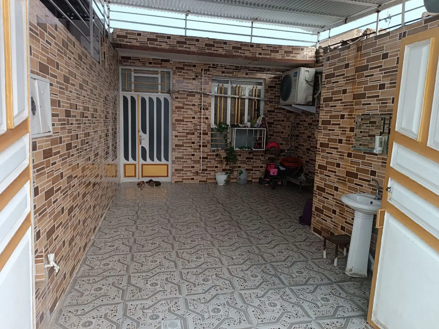 خانه شیک ساختمون