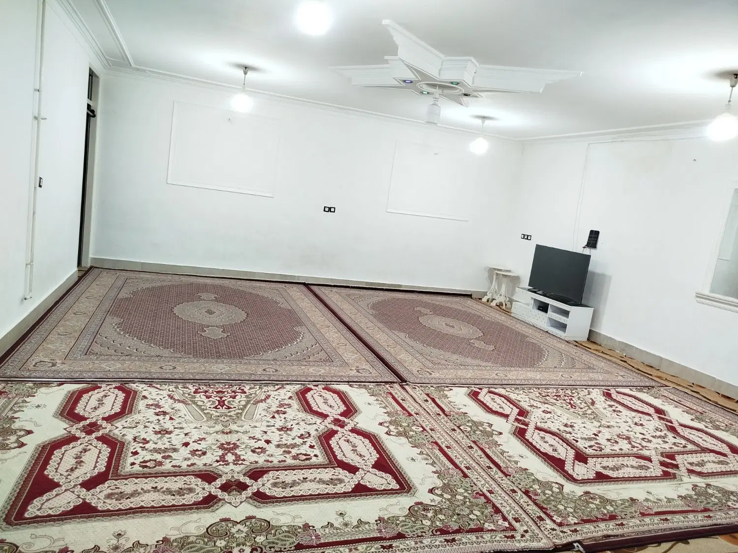 سلام یک باب منزل  طبقه بالا امنیت کامل ناصرالدین