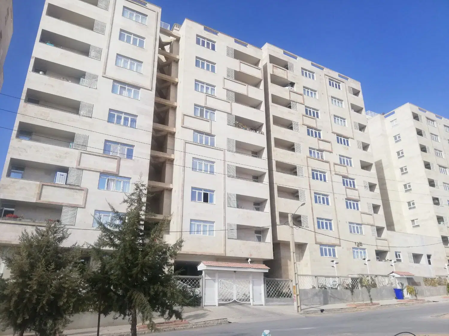 فروش آپارتمان ۳ خوابه وصال گاز