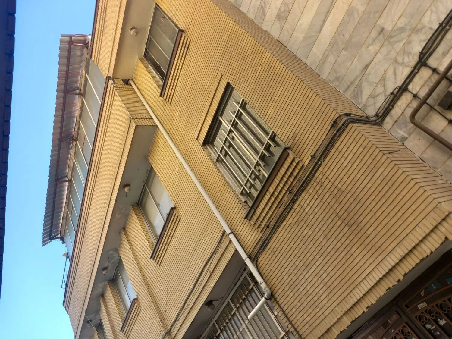 مسکونی تجاری
