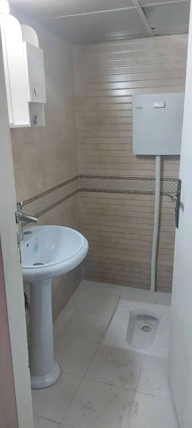 ۶۵ متر طبقه همکف