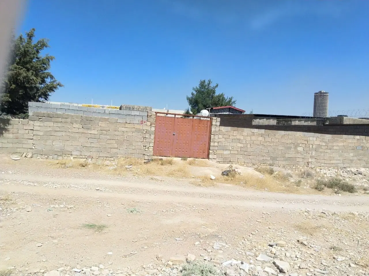 زمین سبز جدید با موقعیت مسکونی