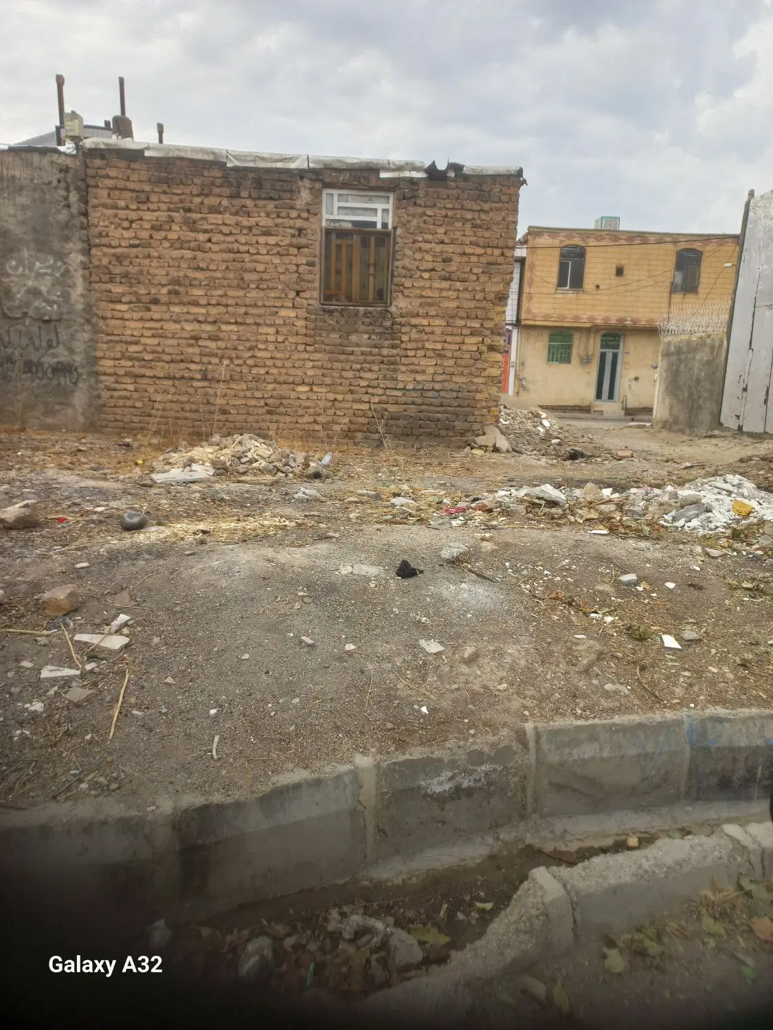 فروش زمین تجاری مسکونی