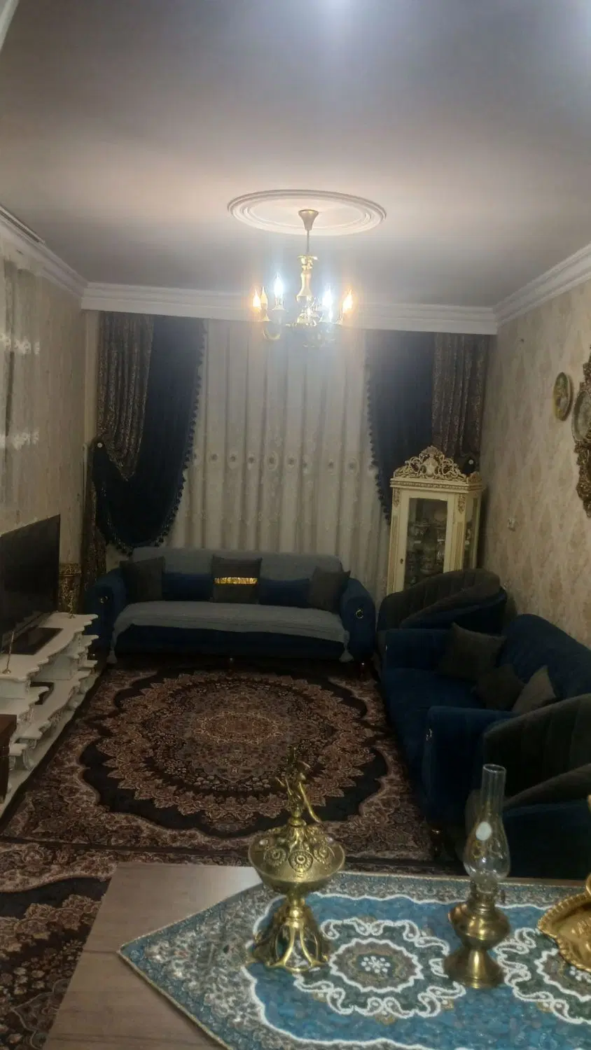 خانه ی ۲طبقه ویلایی