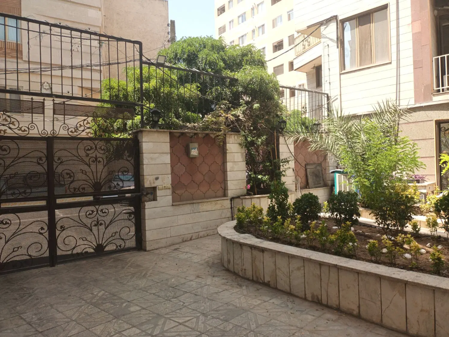 ۵۵ متر ، فول امکانات، رهن کامل، استاد معین لعل آخر
