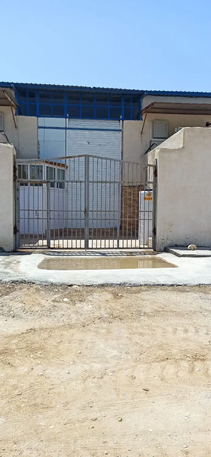 فروش سردخانه ۳۰۰ تُن در شهرک صنعتی ۲ بوشهر