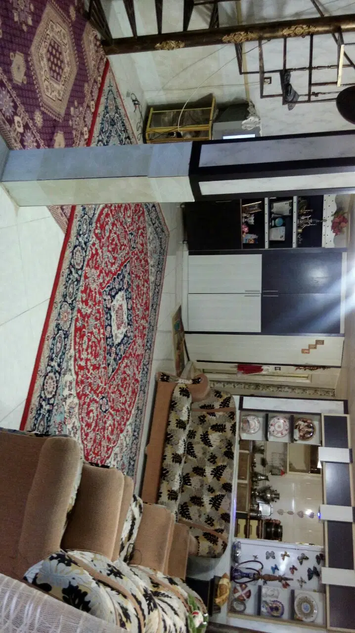 منزل دوطبقه ای ویلایی