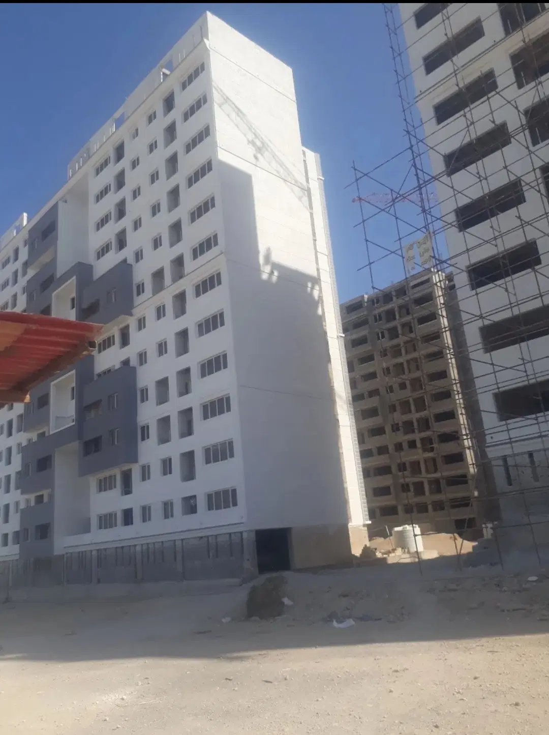 اپارتمان گلدن سیتی