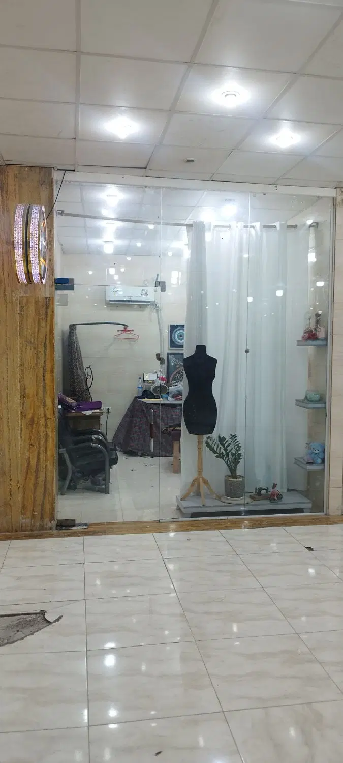 یک باب مغازه