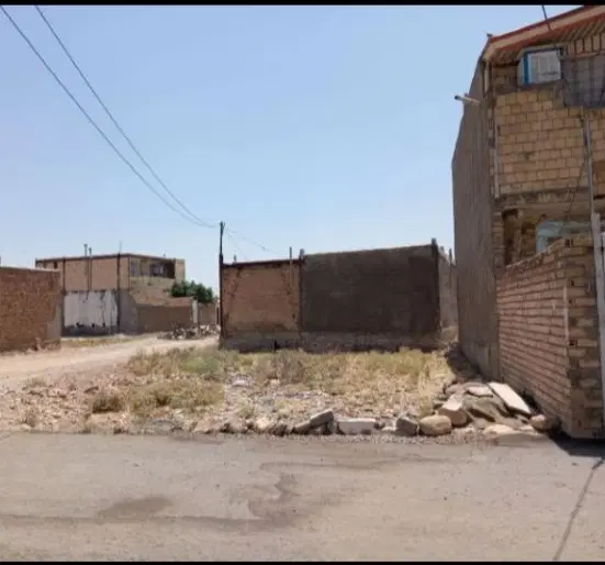 زمین مسکونی
