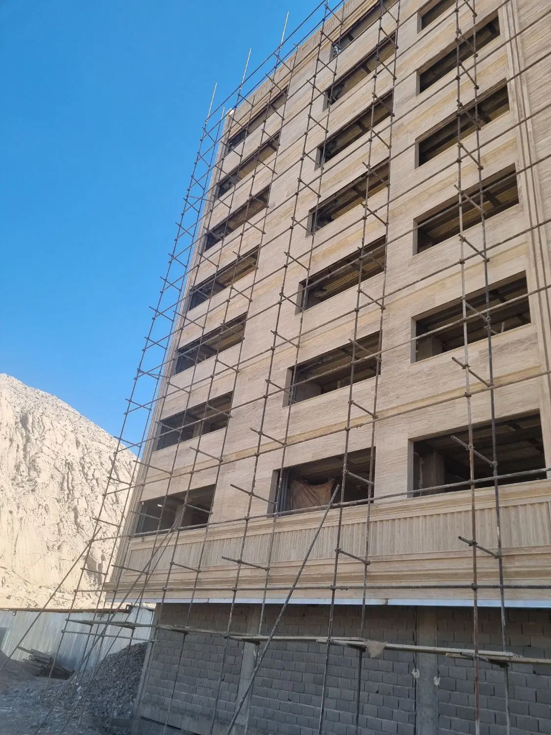 فروش آپارتمان زرقان شاهد ۲خوابه
