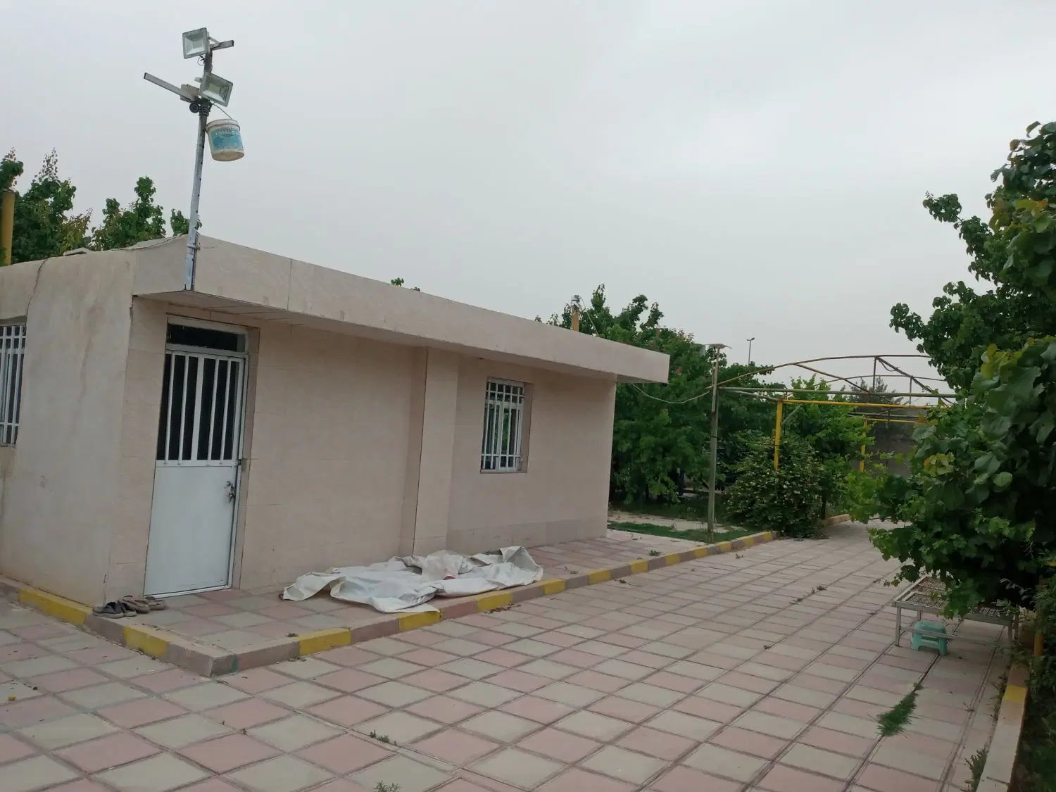 باغچه دیوارکشی شده بامجوزجهاد