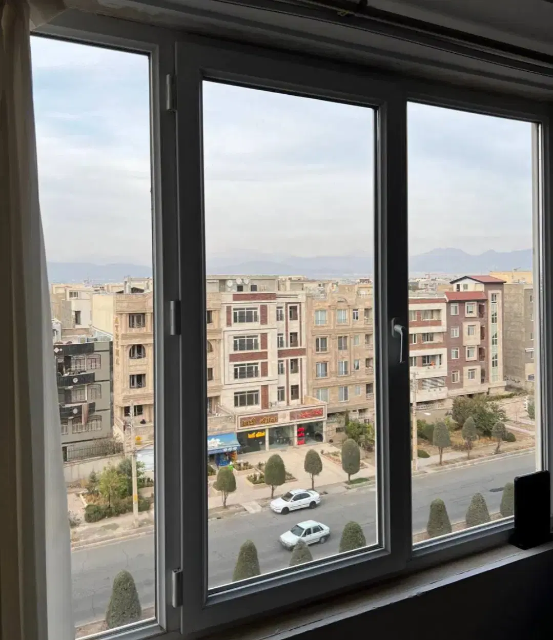 واحدهای ۱۵۰ و ۱۲۰ متری نوساز در طبقات مختلف