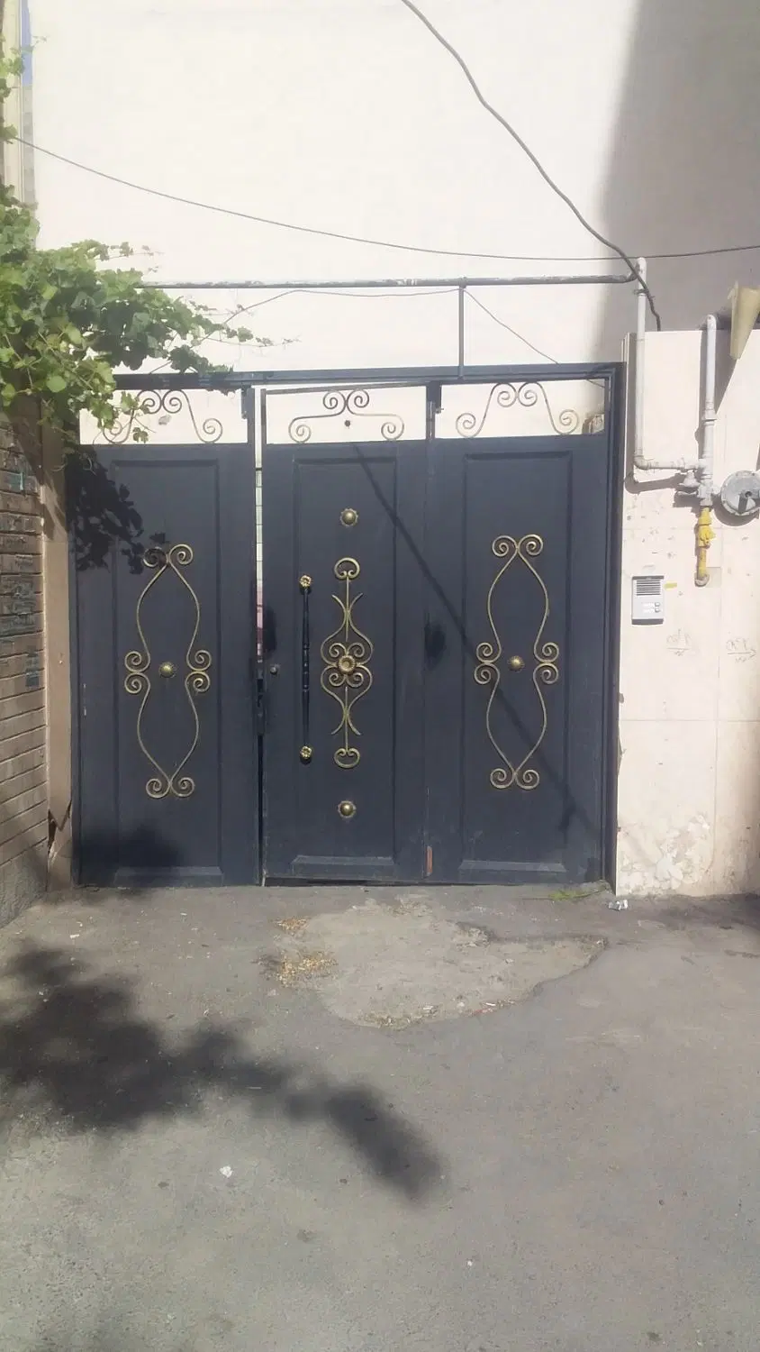 ویلایی ۱۱۷متری تکبرگ
