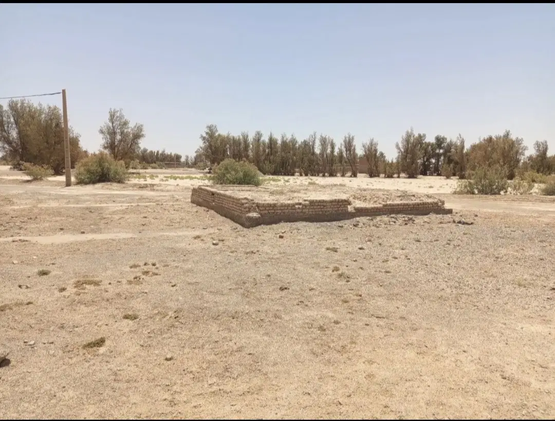 زمین مخایو