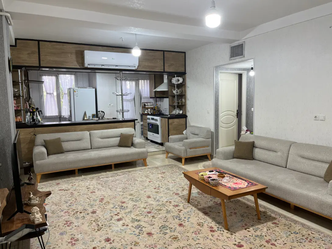 آپارتمان ۸۳ متری کوچه سعدی