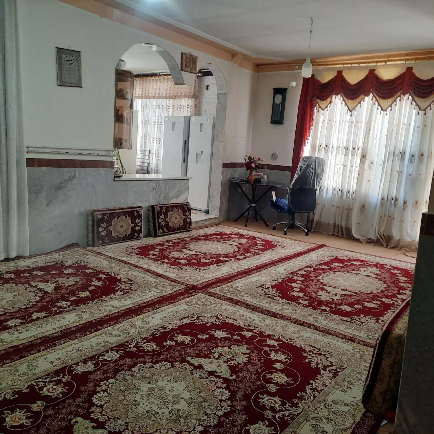 اجاره واحد ۹۰متری انتهای خیابان غفور
