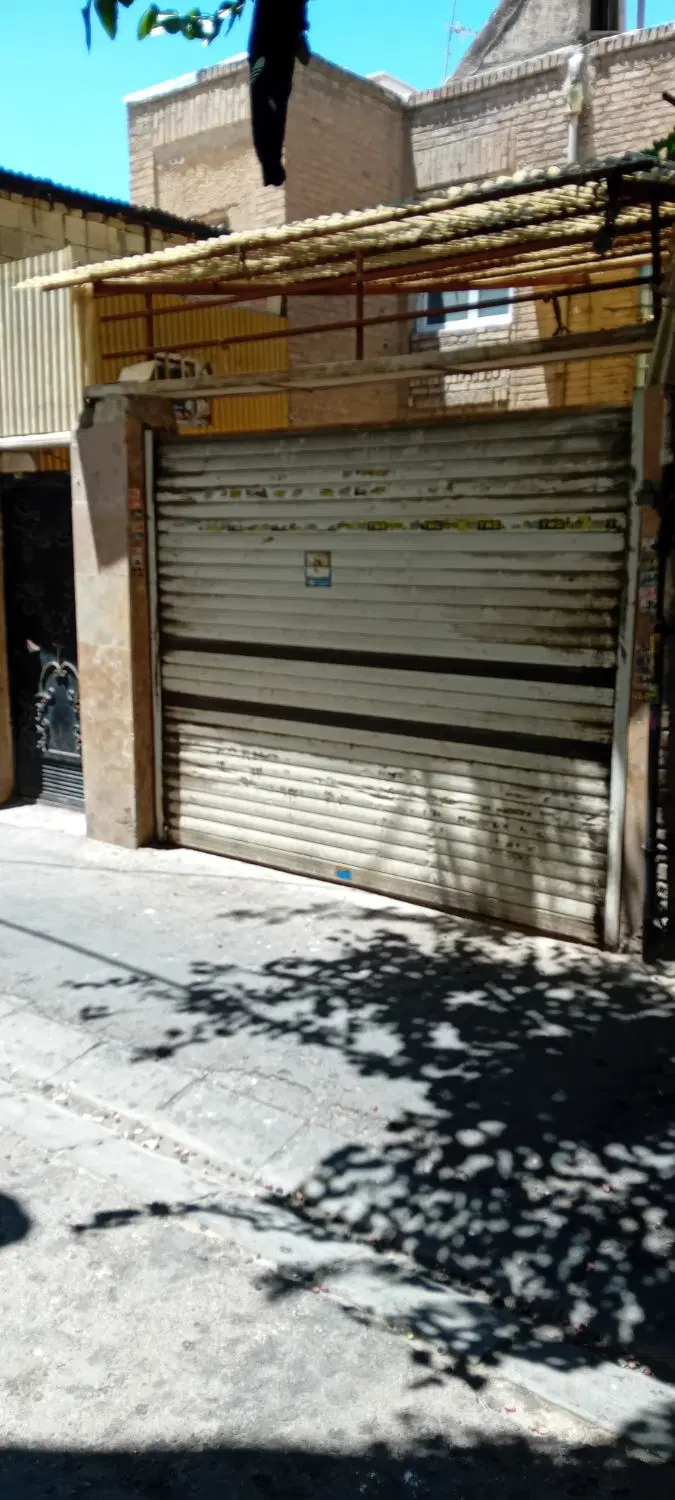 حیات دربستی