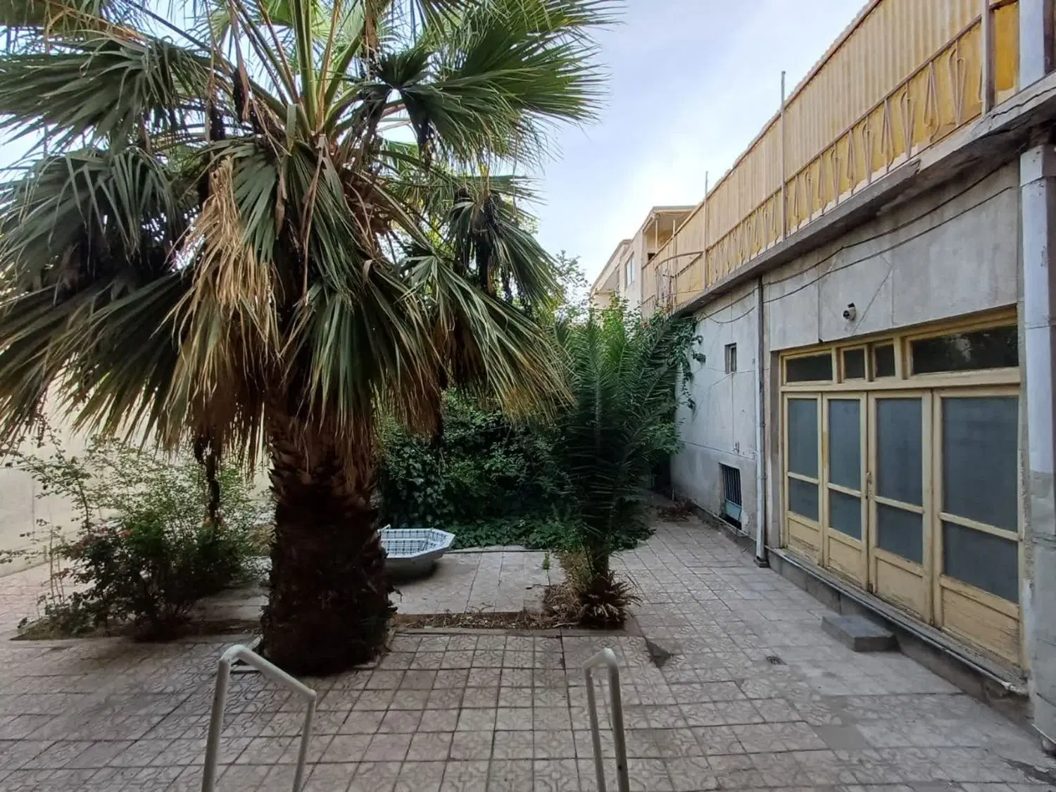 خانه کلنگی خیابان مسجد سید
