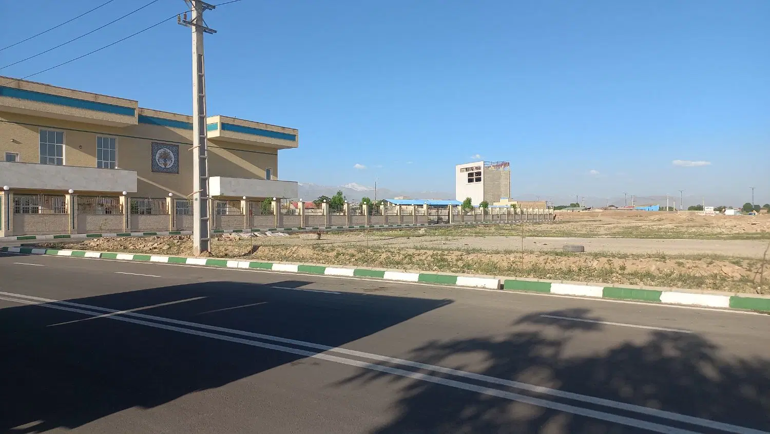 ۴ قطعه زمین ۲ قطعه باغ در نظراباد