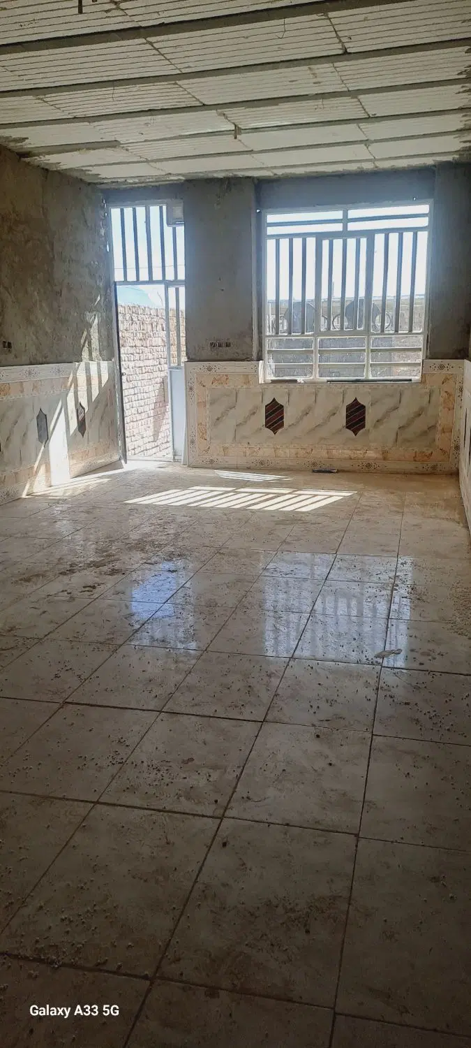 یک باب منزل مسکونی