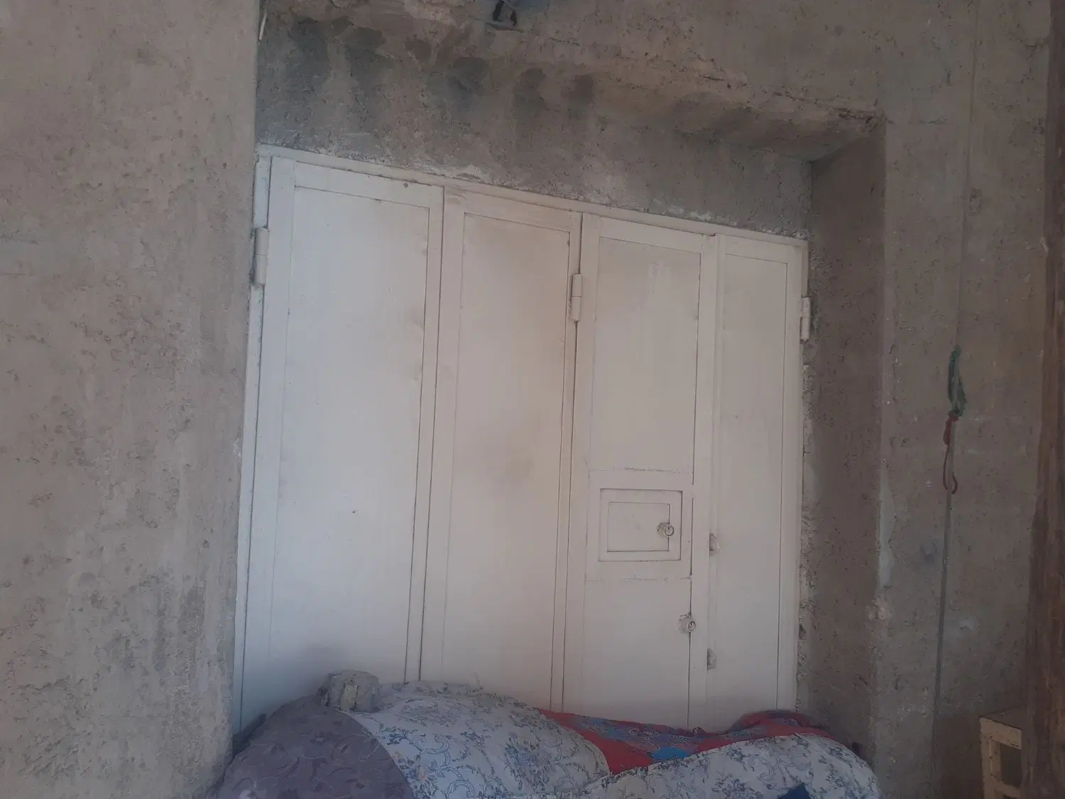 فروش،، مغازه ،،تجاری وسط بازار