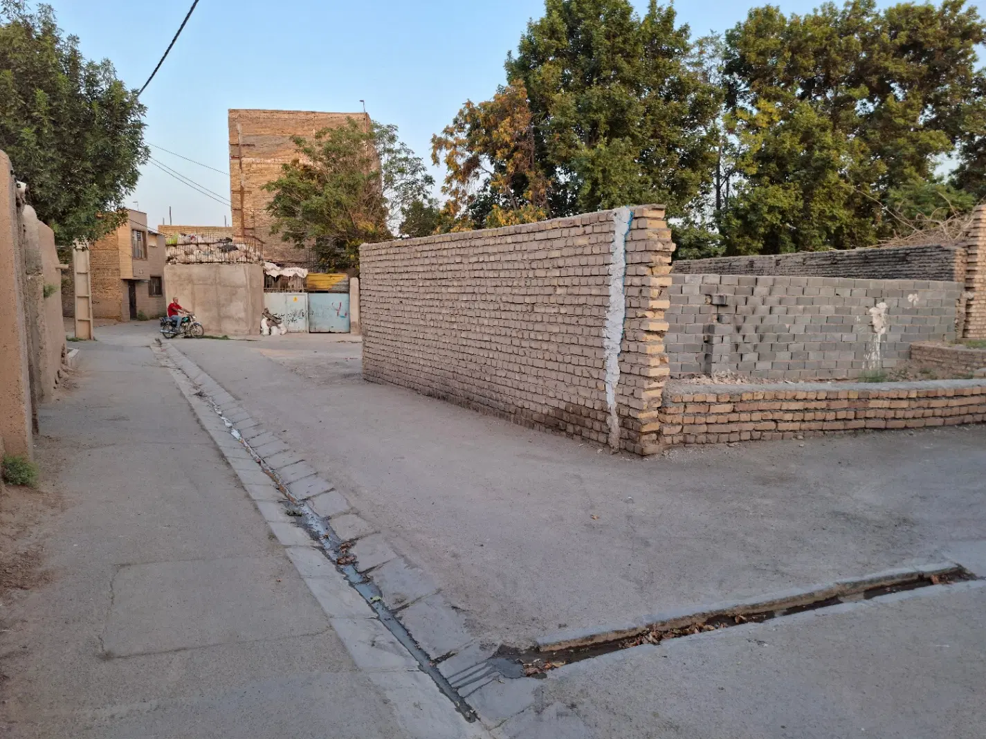 زمین مسکونی کهنه گل