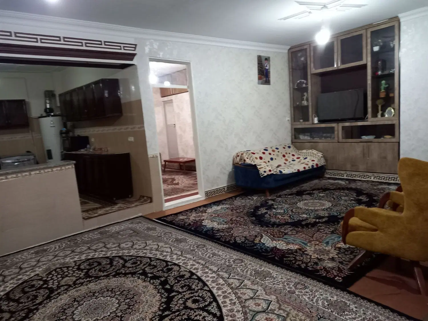 اجاره یک باب خانه حیاط دار در کبودراهنگ