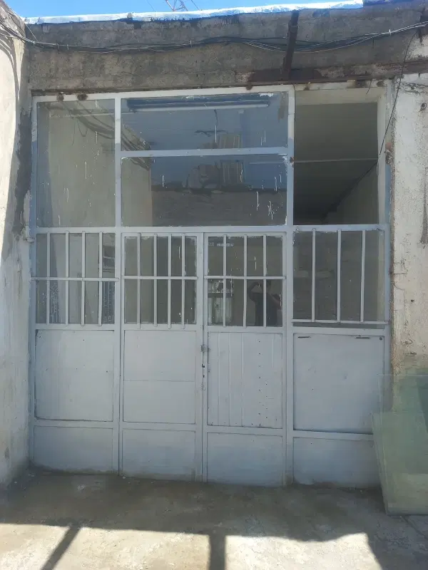 مغازه تجاری ۳۰ متر ۶متر بالکن در کوشش