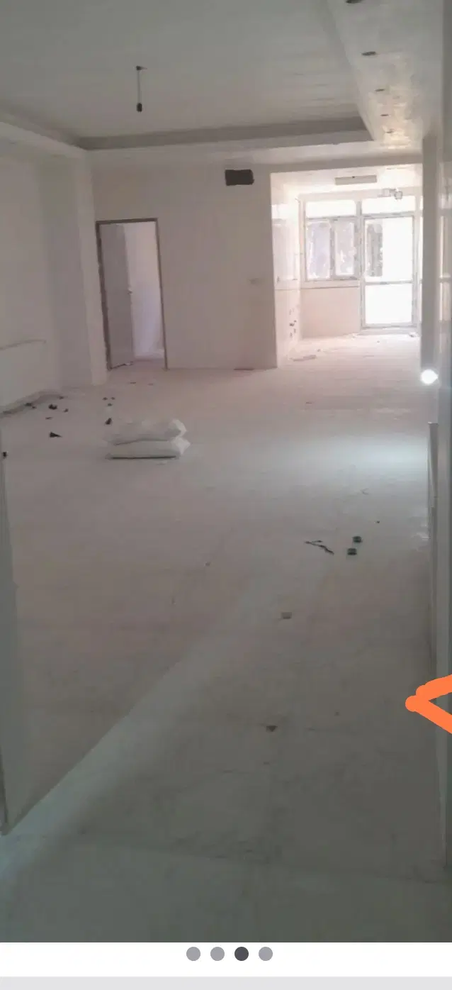 همخونه خانم اتباع