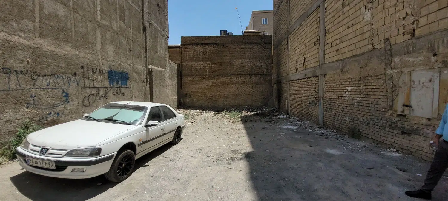 144 متر زمین مشکین دشت