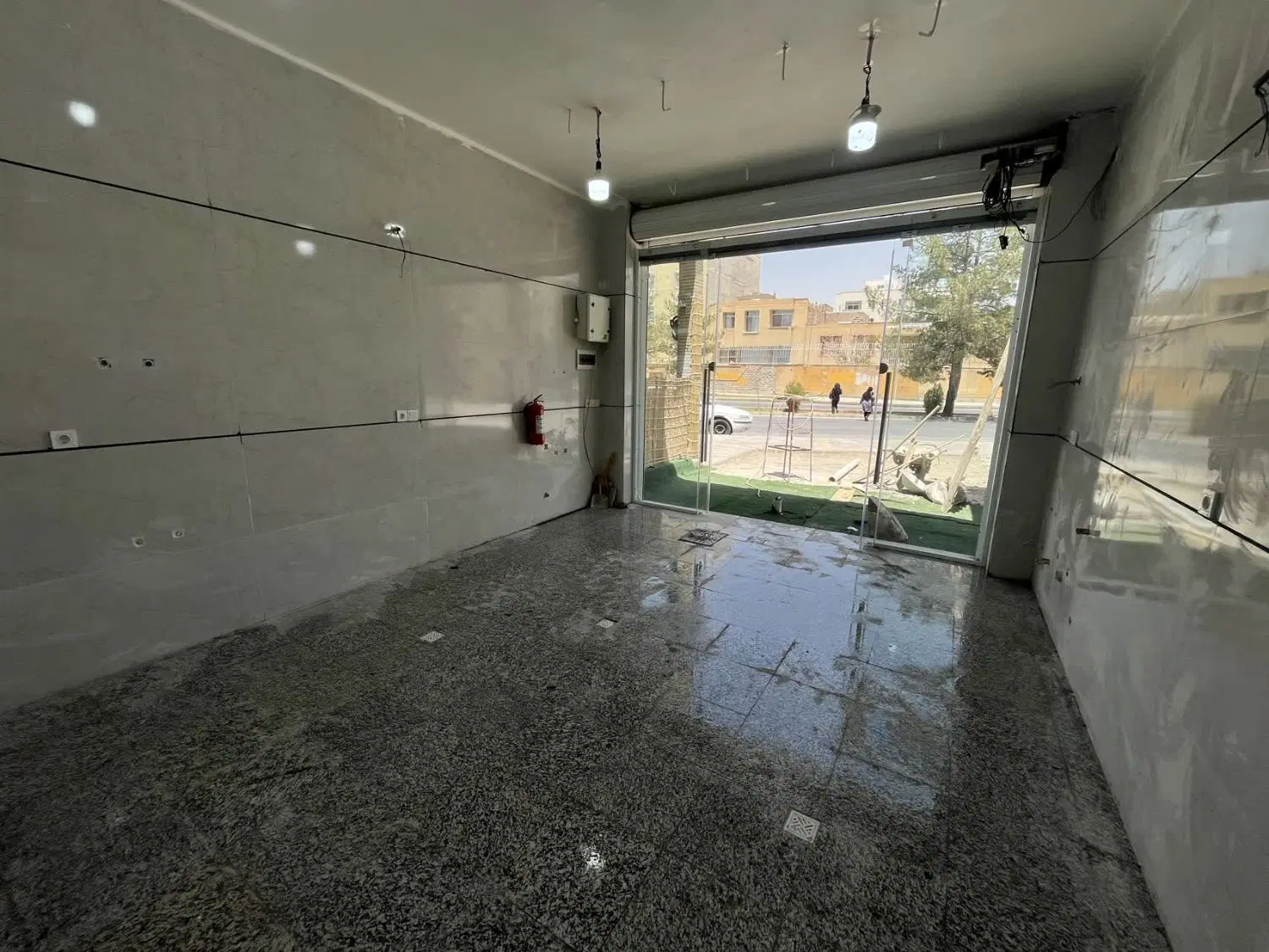 اجارهٔ. مغازه نوساز