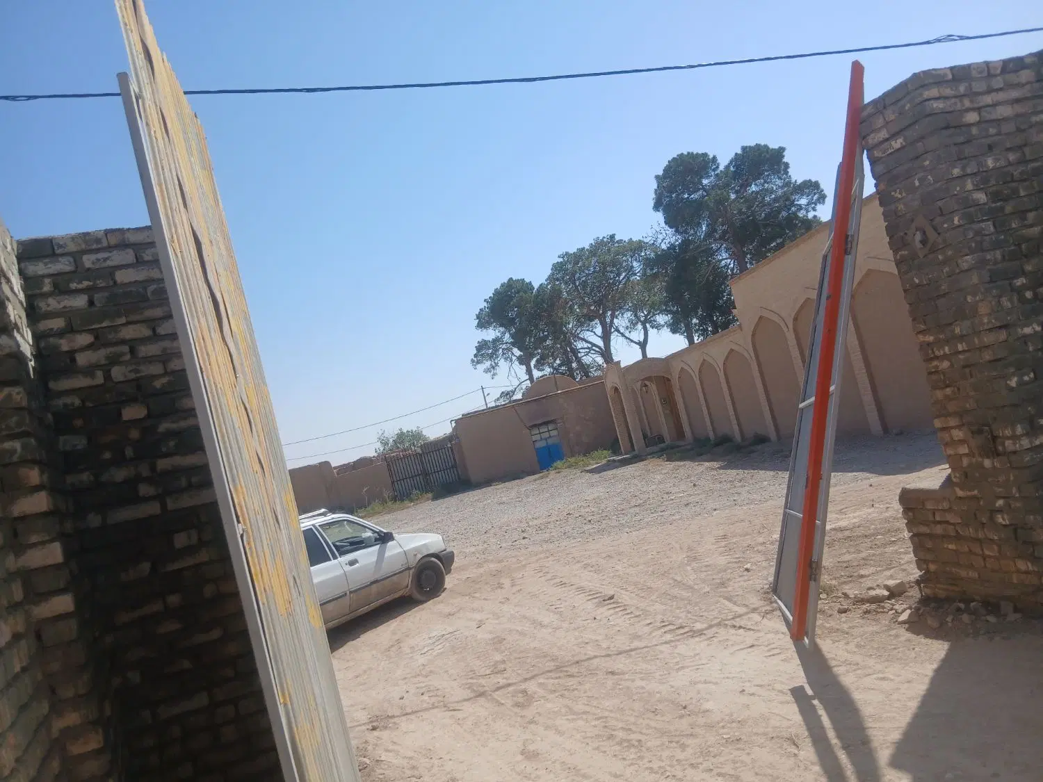 زمین مسکونی چهار قشلاق