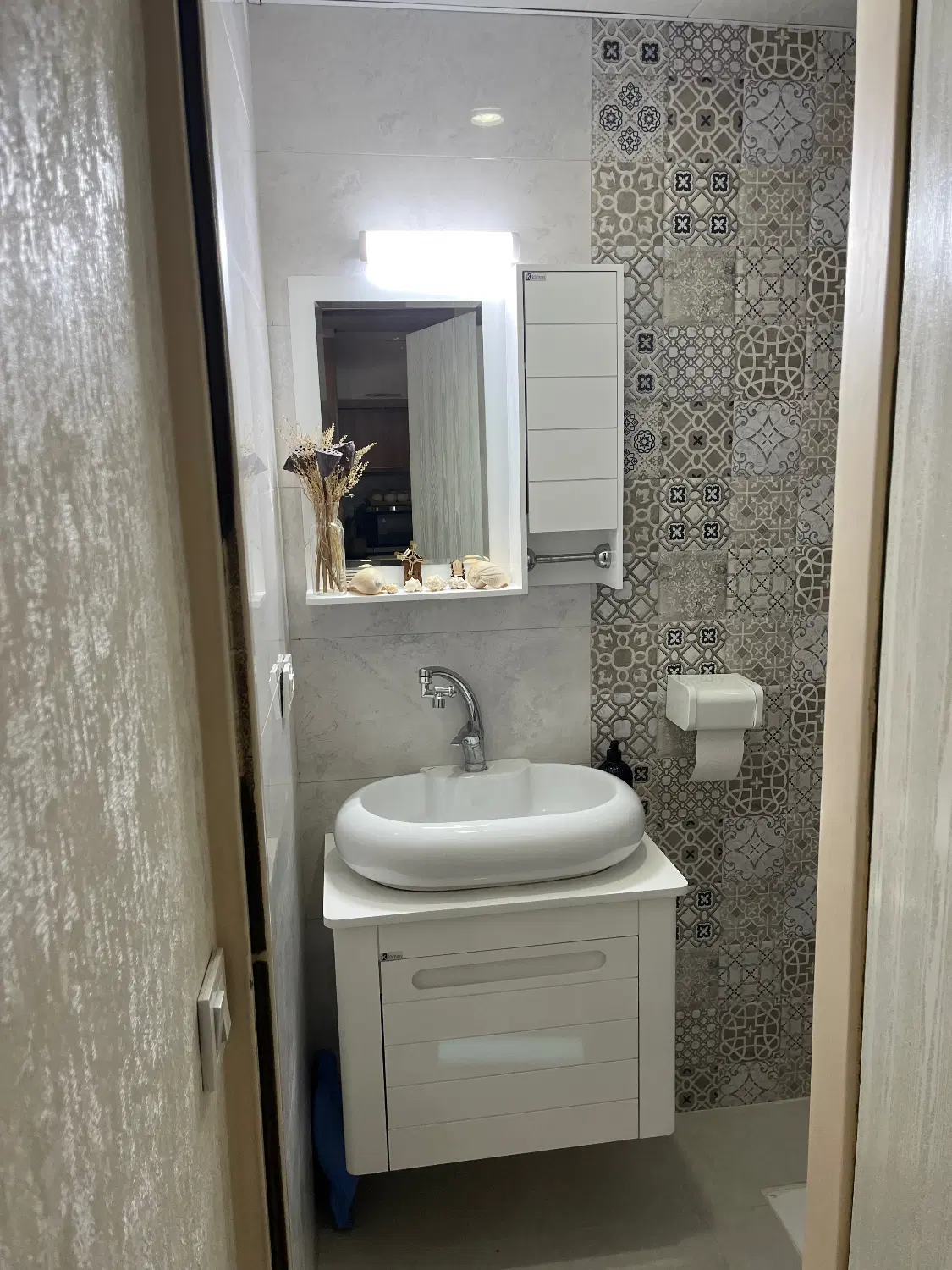 ۴۹ متر منیریه اسدی منش تک واحدی