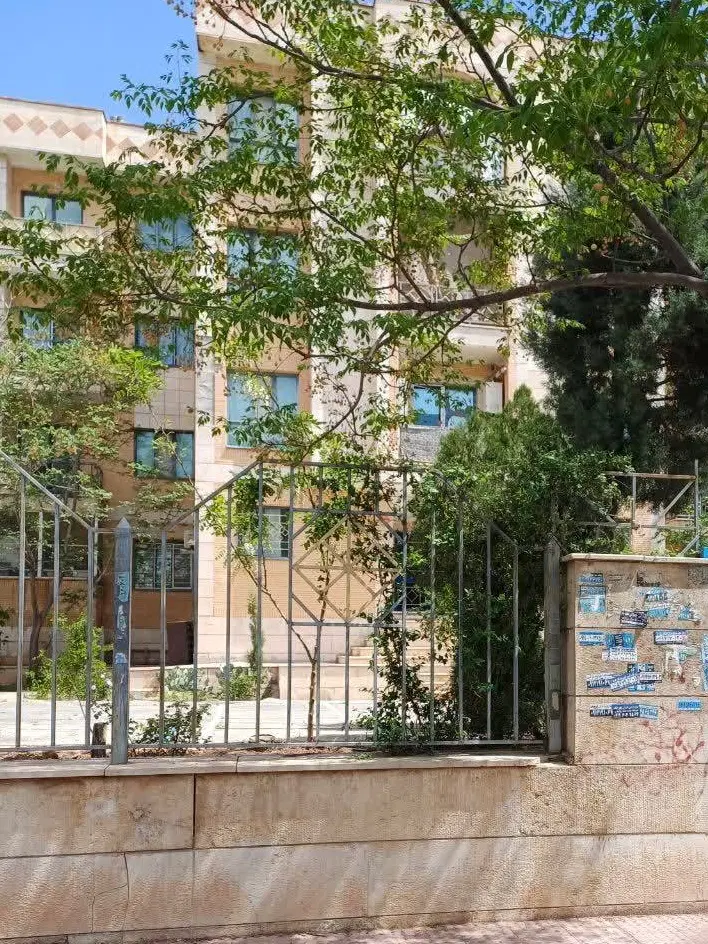 ۹۹ متری فاز ۲ _ دوتراسه _ سند ازاد و تکبرگ