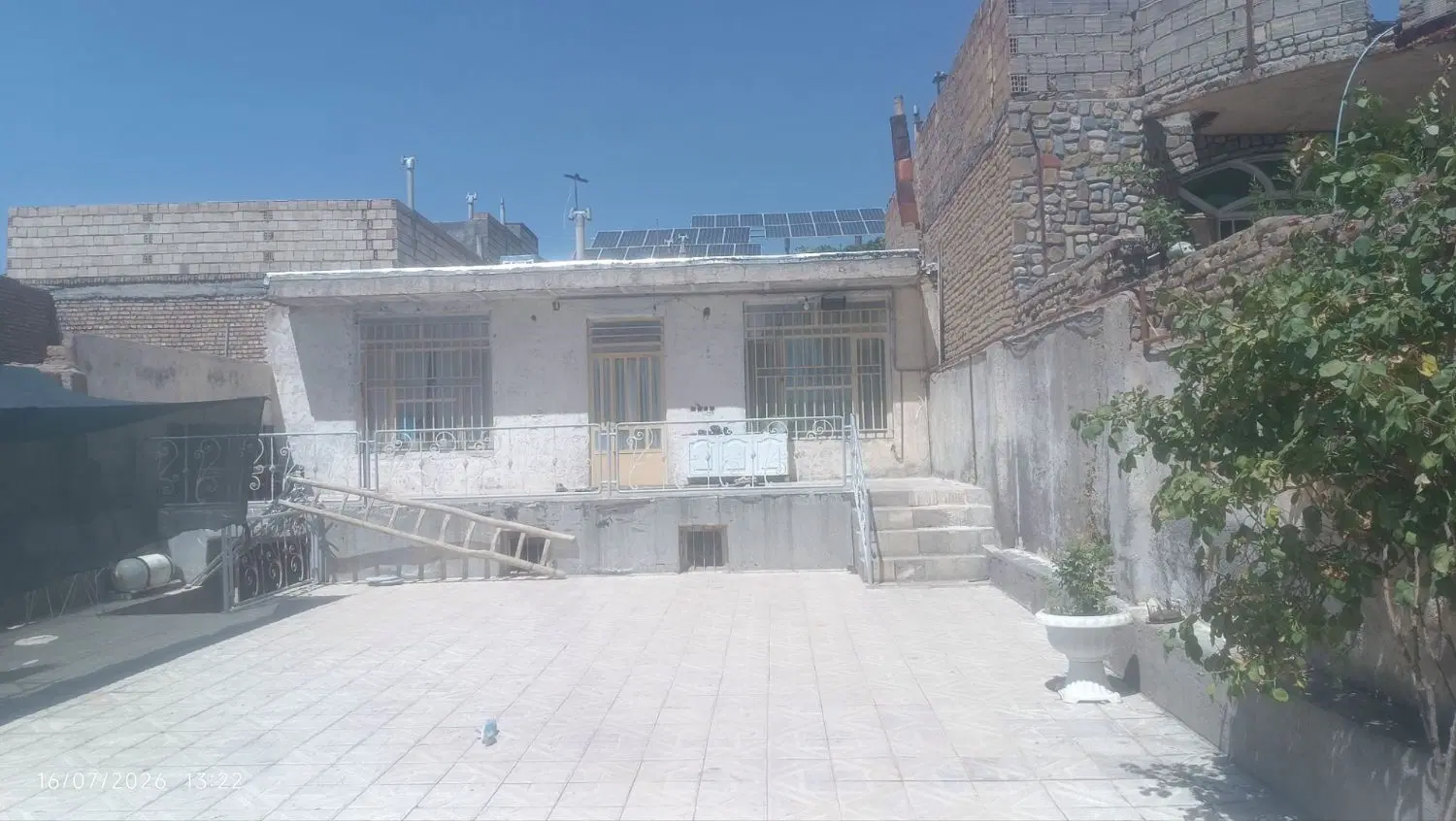 منزل مسکونی