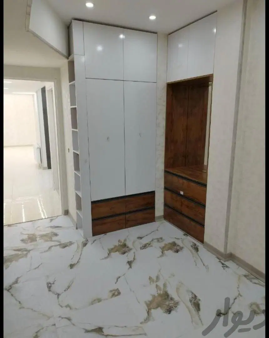 فروش آپارتمان دو خواب ملکی در صدرا*