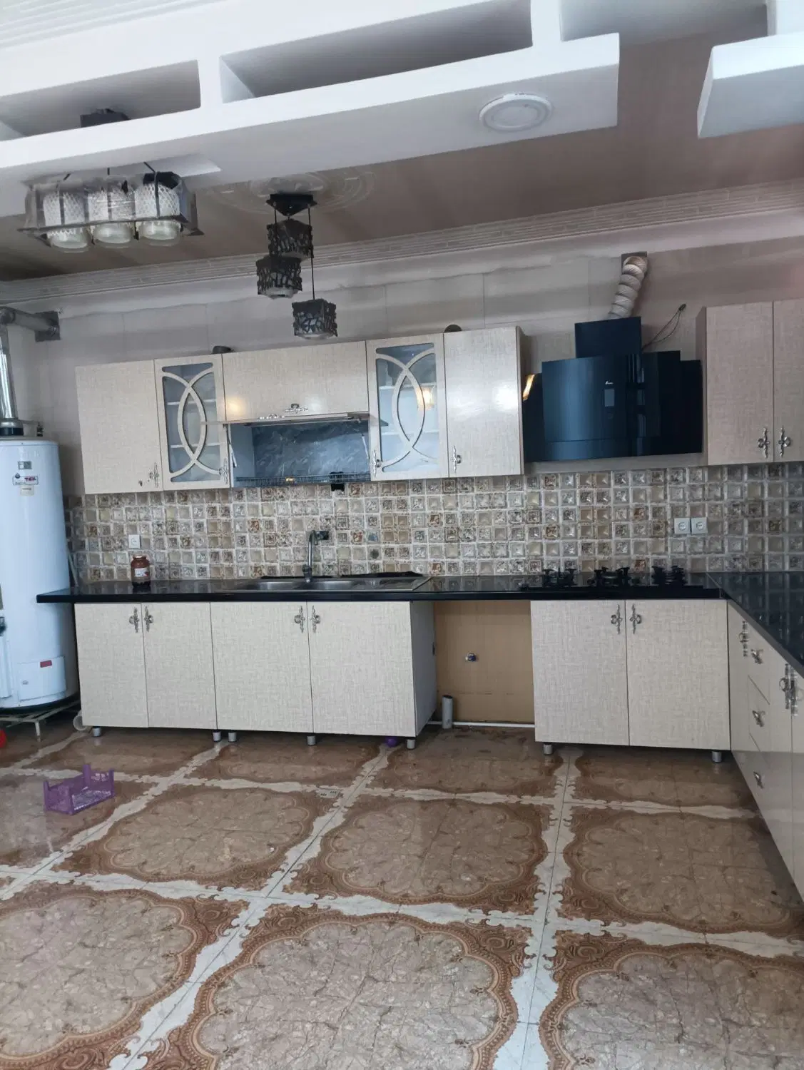 خانه اجاره ای همکف مستقل