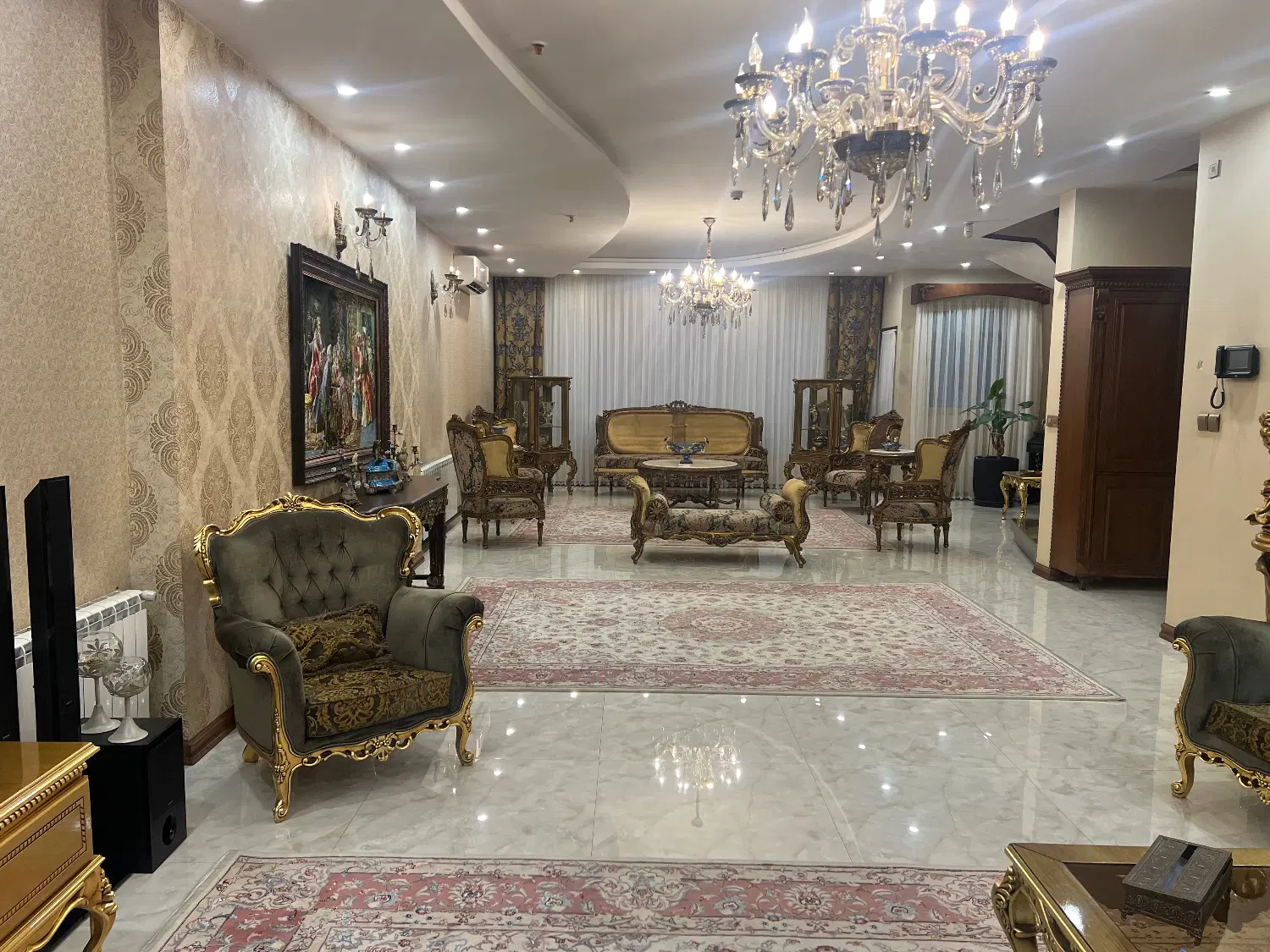 اپارتمان ۲۹۰ متری دوبلکس دانش اموز