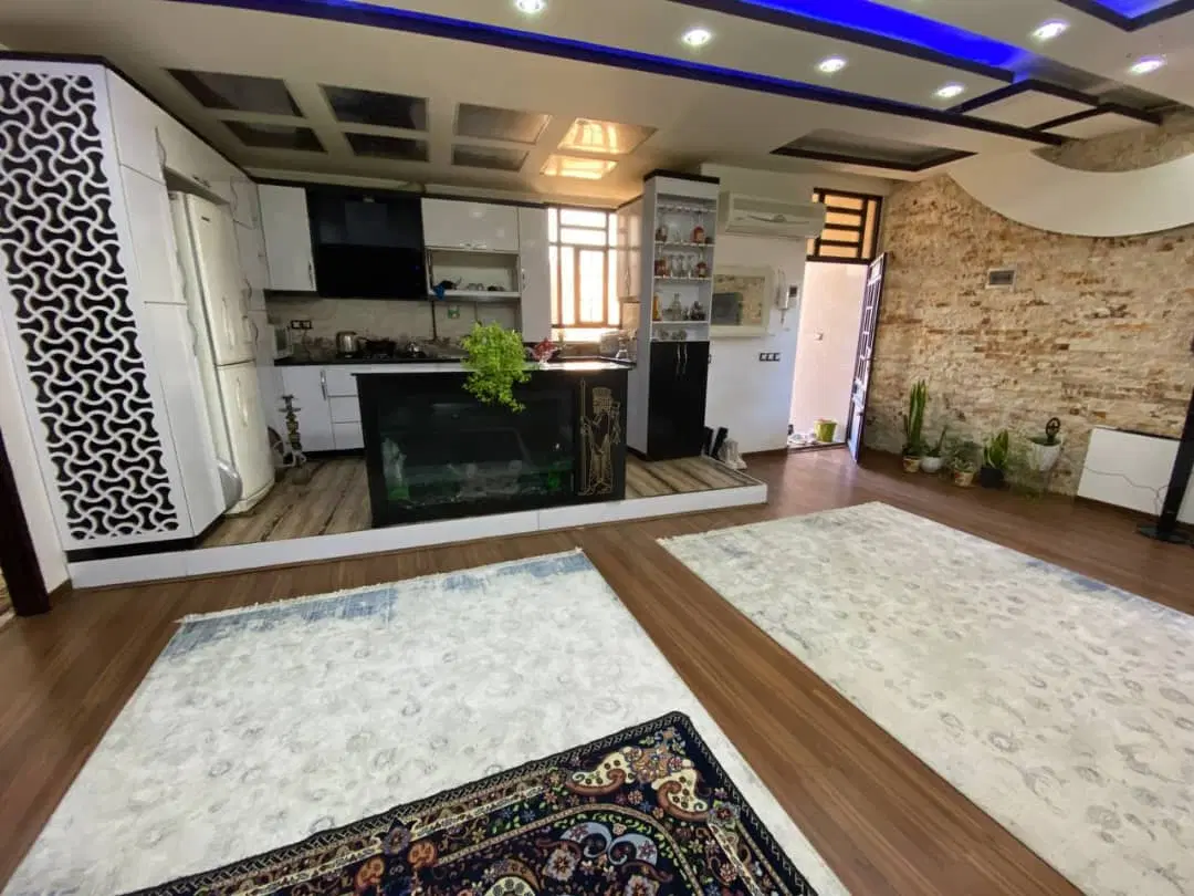 اجاره طبقه بالا