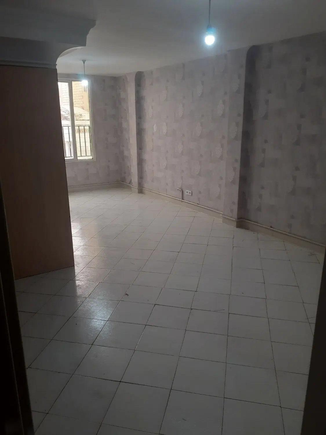 ۷۵ متر طبقه دوم دوخواب (فروش یااجاره)